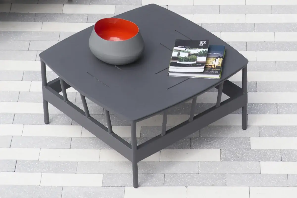 Kristiania Coffee Table